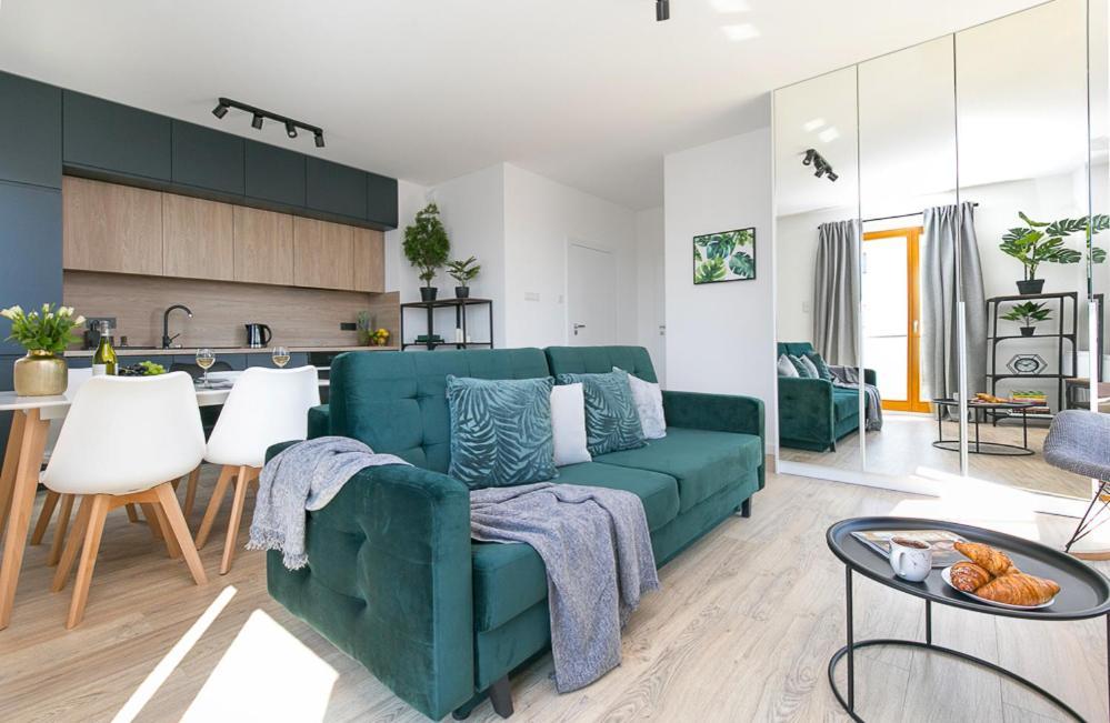 Apartament Black Zajezdnia Wrzeszcz Lejlighed Gdańsk Eksteriør billede