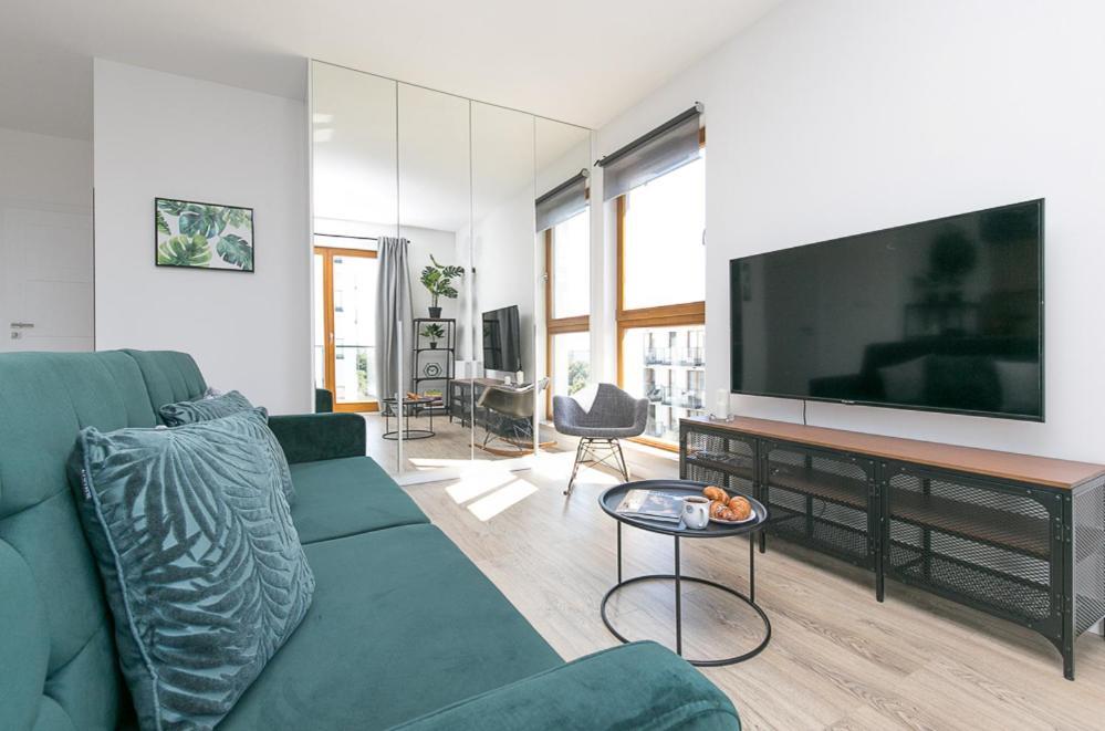 Apartament Black Zajezdnia Wrzeszcz Lejlighed Gdańsk Eksteriør billede
